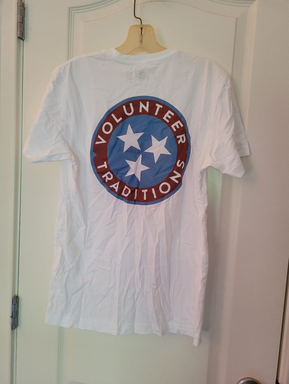 Volunteer Traditions White 100% Cotton T-Shirt - Small